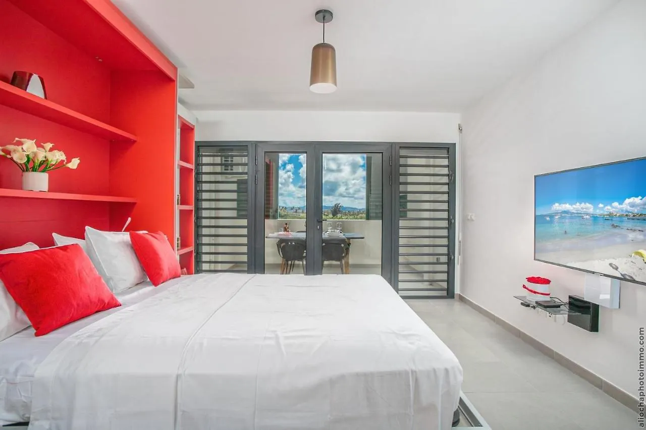 Studio Equipe A L Etang Z Abricots Appartement Fort-de-France